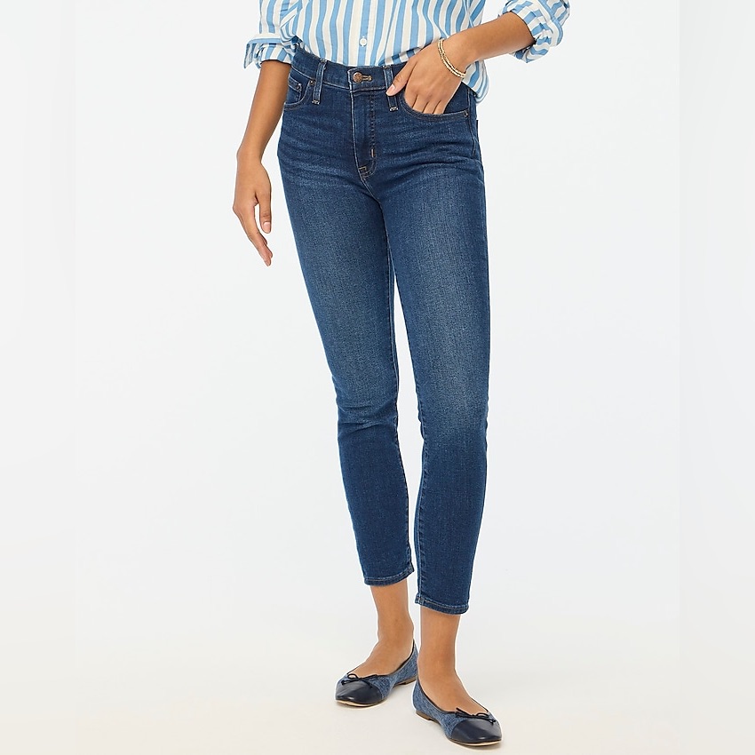 J Crew 9" Mid-Rise Skinny Jean In Signature Stretch